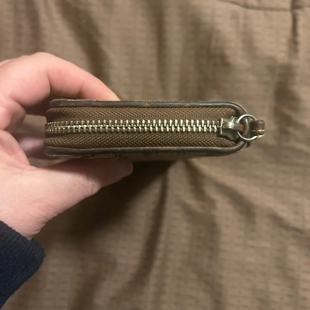 Coach Wallet - Picture 6 of 12